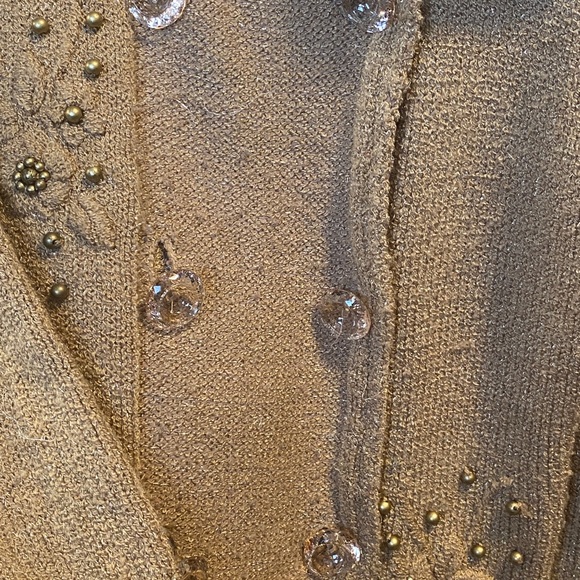 Nucci golden button sweater - Picture 3 of 5